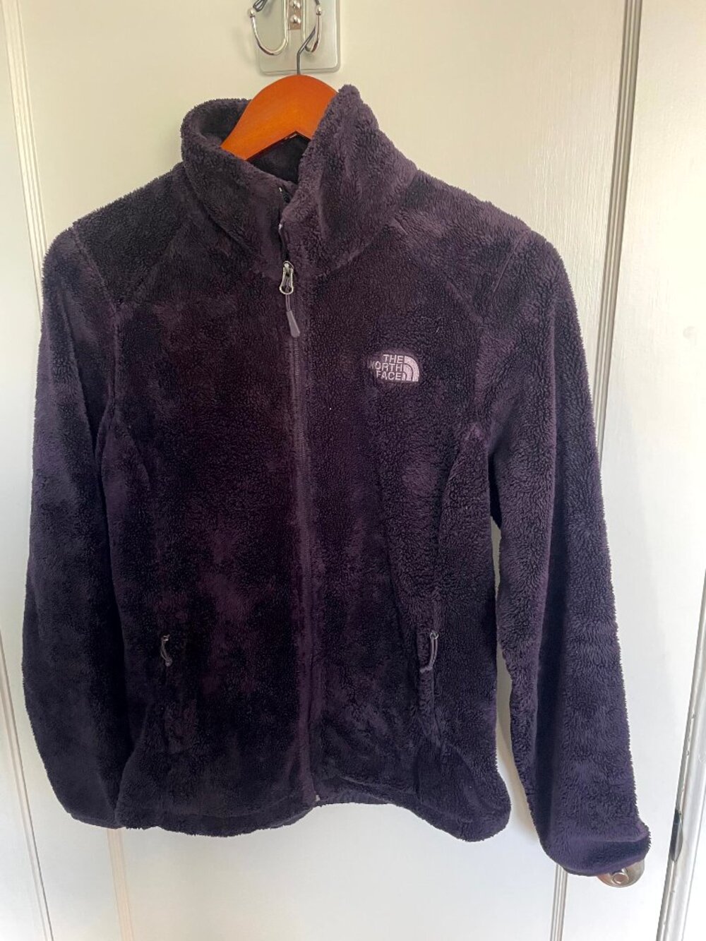 The North Face Osito Jacket Womens M Dark Plum Purple Fuzzy Fleece Full Zip